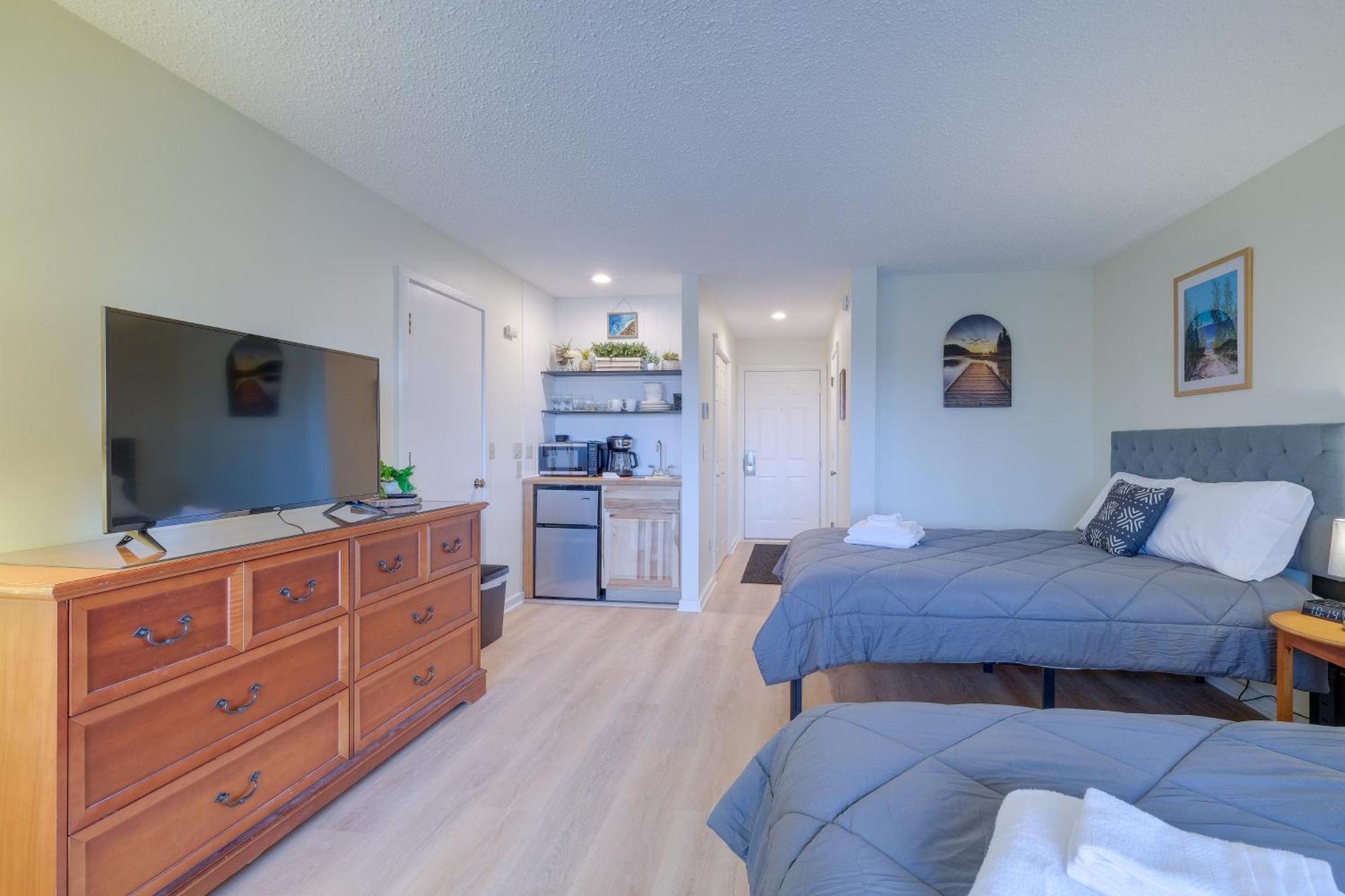 Bellaire Condo - Walk To Shanty Creek Resort! Екстер'єр фото