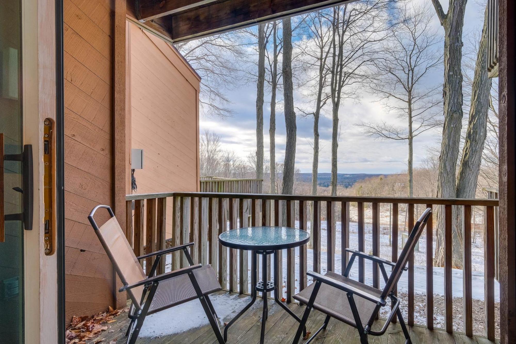 Bellaire Condo - Walk To Shanty Creek Resort! Екстер'єр фото