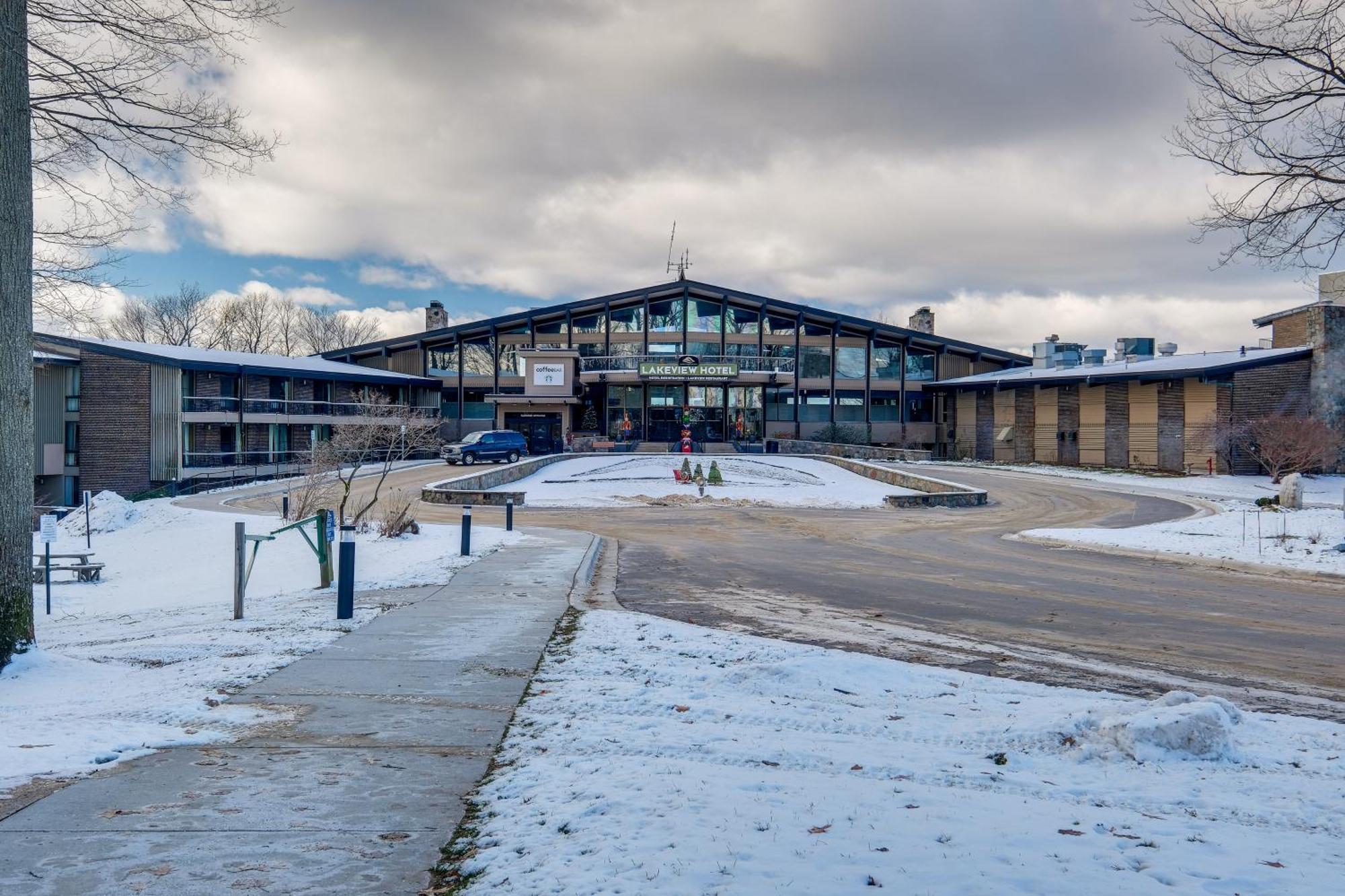 Bellaire Condo - Walk To Shanty Creek Resort! Екстер'єр фото
